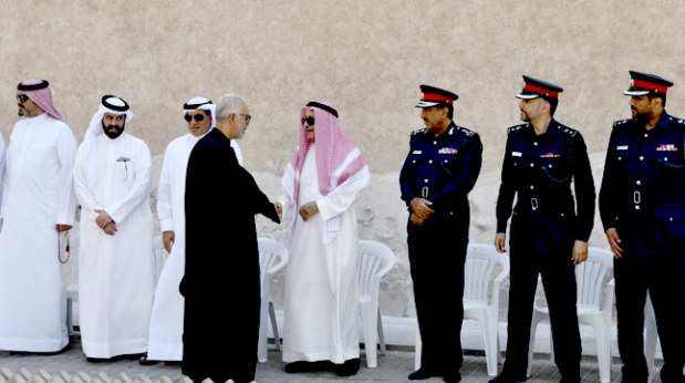 <p>Muharraq Governor Salman Bin Hindi yesterday inspected several processions in the governorate. </p><p>The tour was attended by the Deputy Governor and Police Directorate director general. He reviewed the efforts of the authorities relevant to ensure the success of the season and the safety of its participants. </p><p>Northern Governor Ali Al Asfoor, accompanied by the Deputy Governor, also conducted similar inspection tour in the governorate.&nbsp;</p>